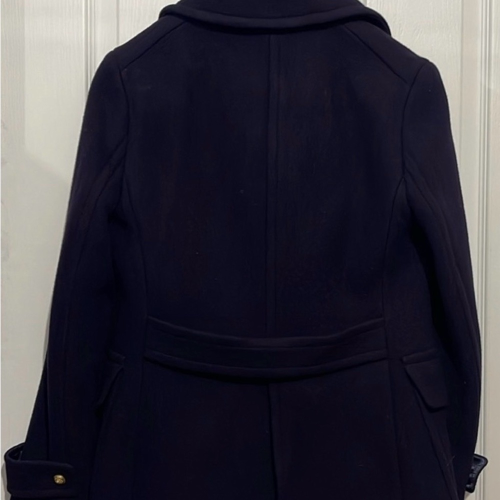 J.Crew Majesty Wool Navy Peacoat Double Breasted Gold Button Women’s Size 6 EUC - Picture 2 of 4